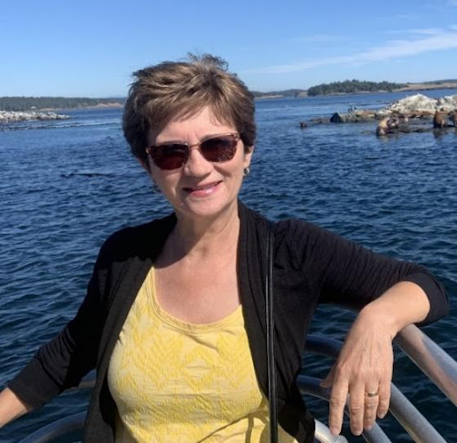 Professional photo of Rosie Dodean