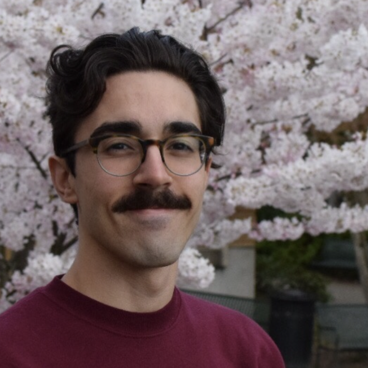 Professional photo of Dario Durastanti