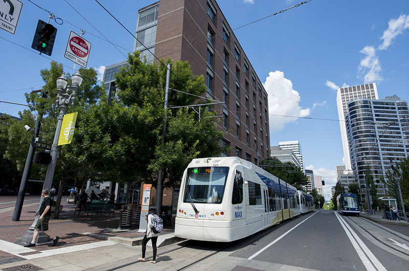 The Max stopped by the Portland State Bookstore