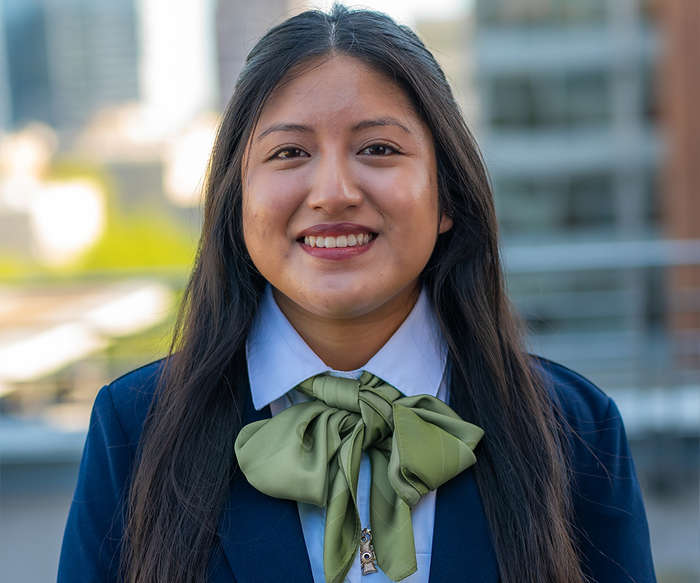 Cali Juarez Morales headshot