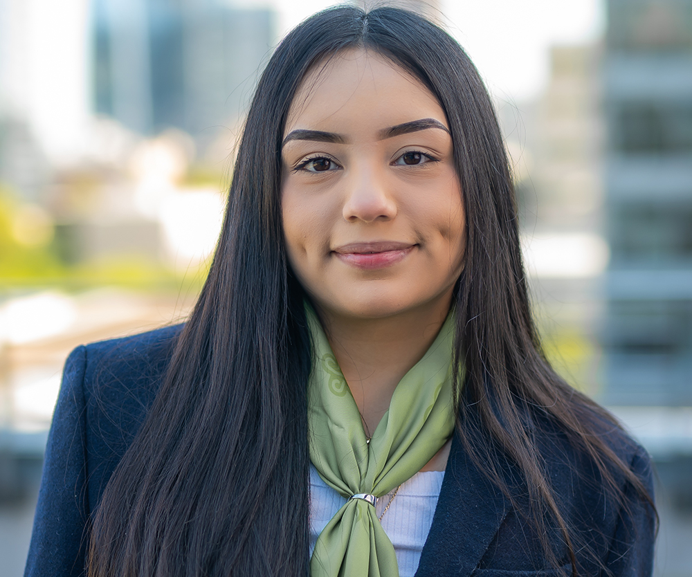 Paola Aguirre headshot